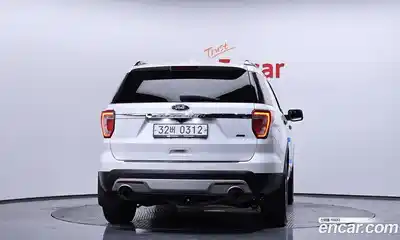 Ford Explorer 2016 2.3 гидро в Москве № 896959, миниатюра 4