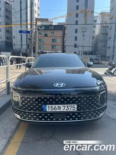 Hyundai Grandeur 2023 2.5 Автомат в Москве № 927145, миниатюра 3