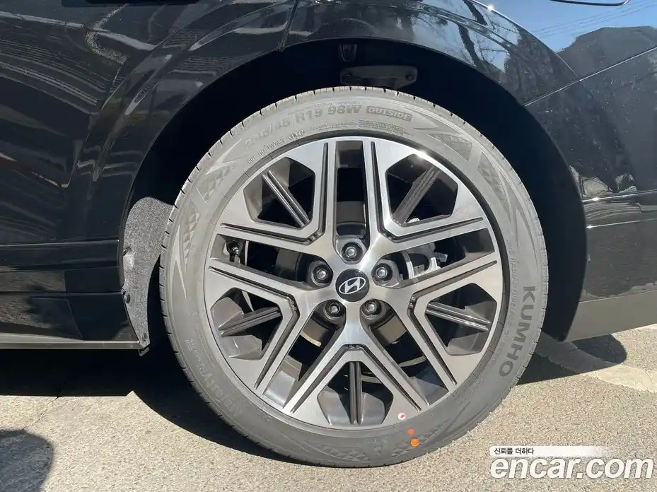 Hyundai Grandeur 2023 2.5 Автомат в Москве № 927145, фото 5