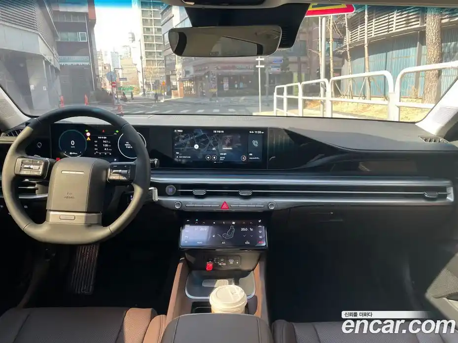 Hyundai Grandeur 2023 2.5 Автомат в Москве № 927145, фото 6