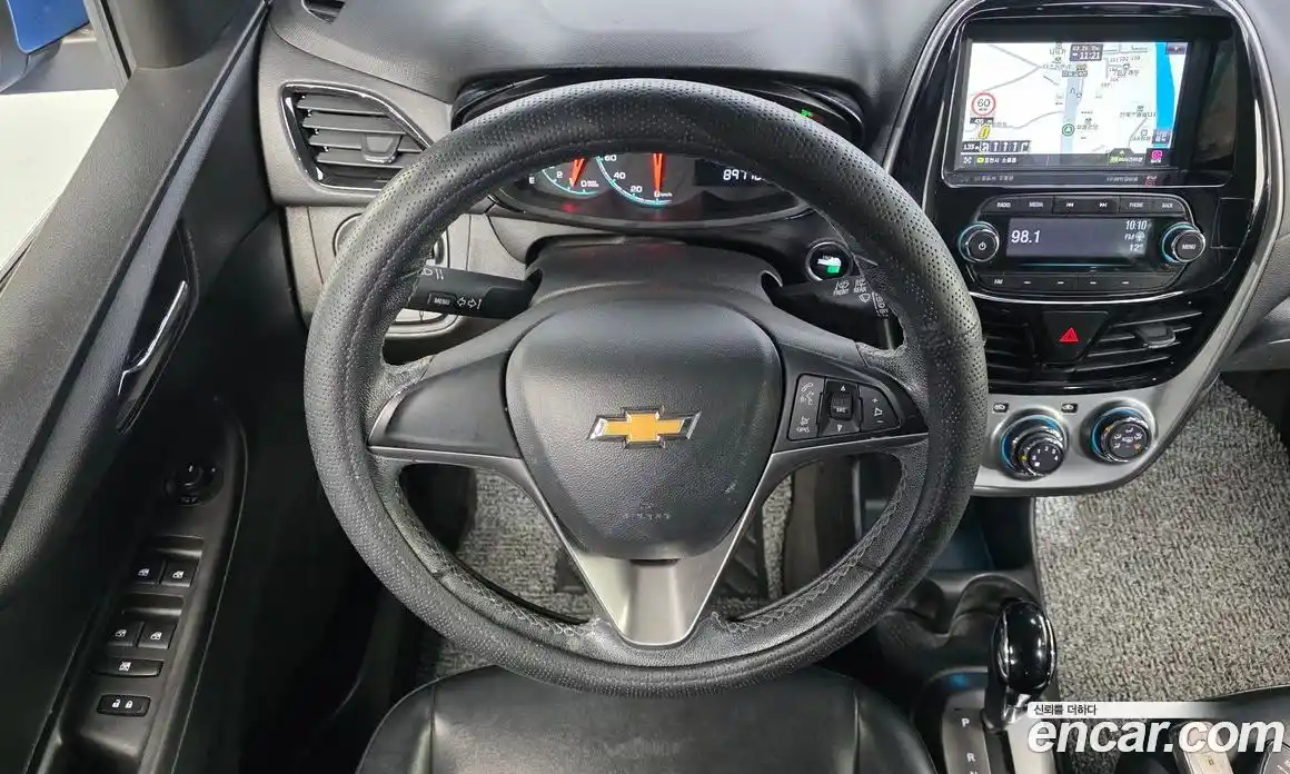 Chevrolet Spark 2016 1.0 гидро в Москве, фото 13