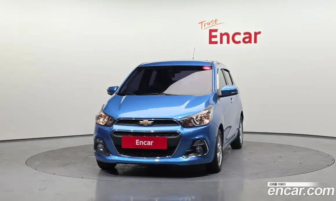 Chevrolet Spark 2016 1.0 гидро в Москве, фото 3