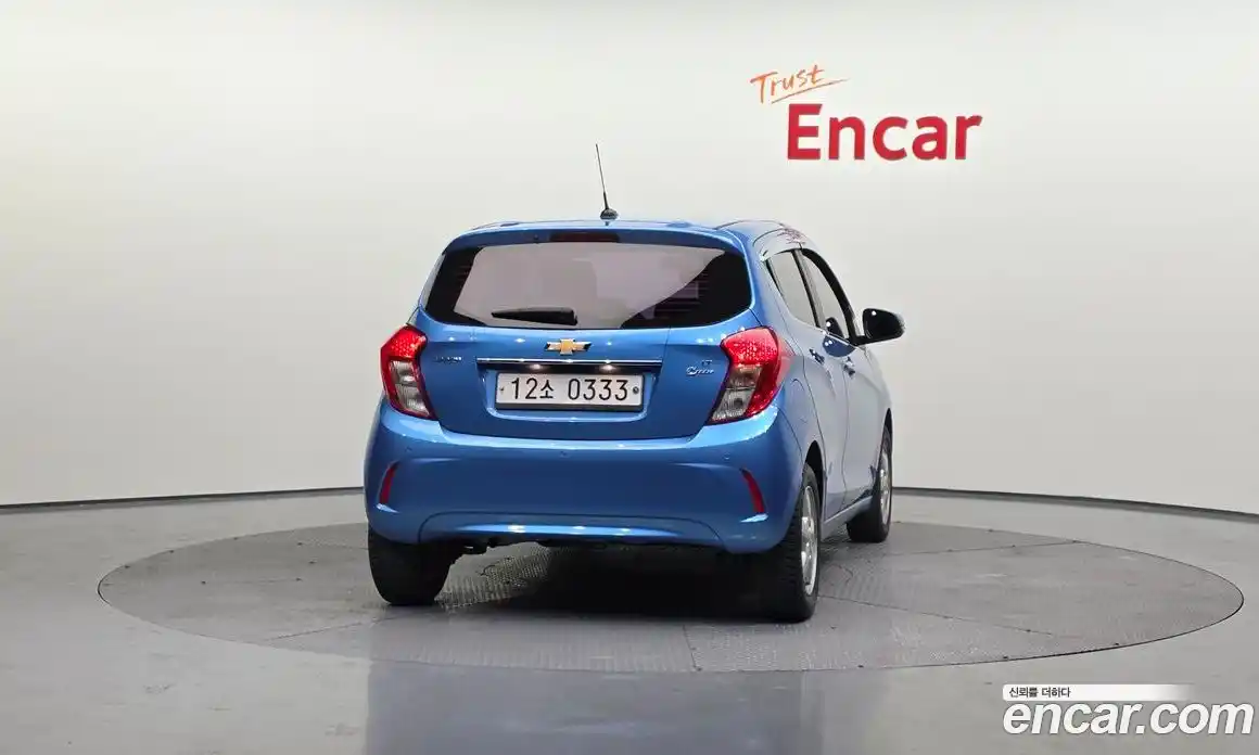 Chevrolet Spark 2016 1.0 гидро в Москве, фото 4