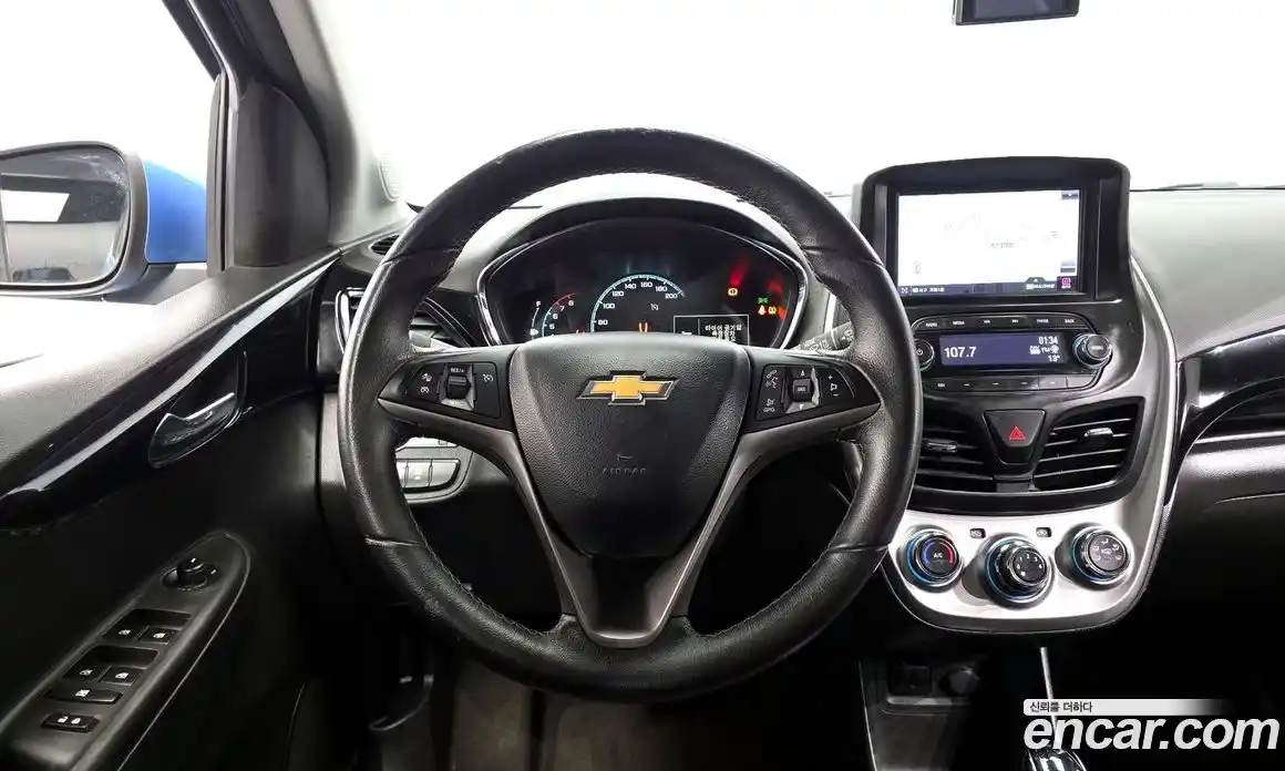 Chevrolet Spark 2016 1.0 Автомат в Москве № 935474, фото 13