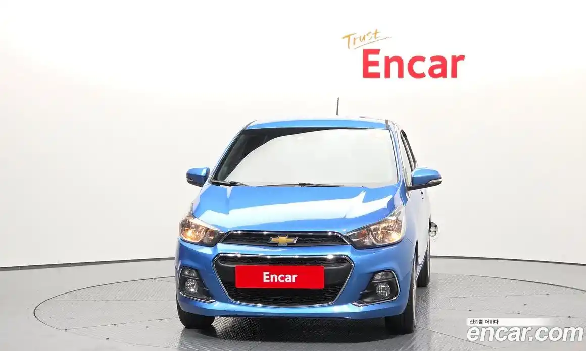 Chevrolet Spark 2016 1.0 Автомат в Москве № 935474, фото 3