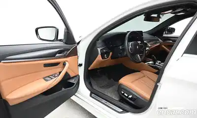 BMW 5-Series 2022 2.0 гидро в Москве № 968115, миниатюра 11