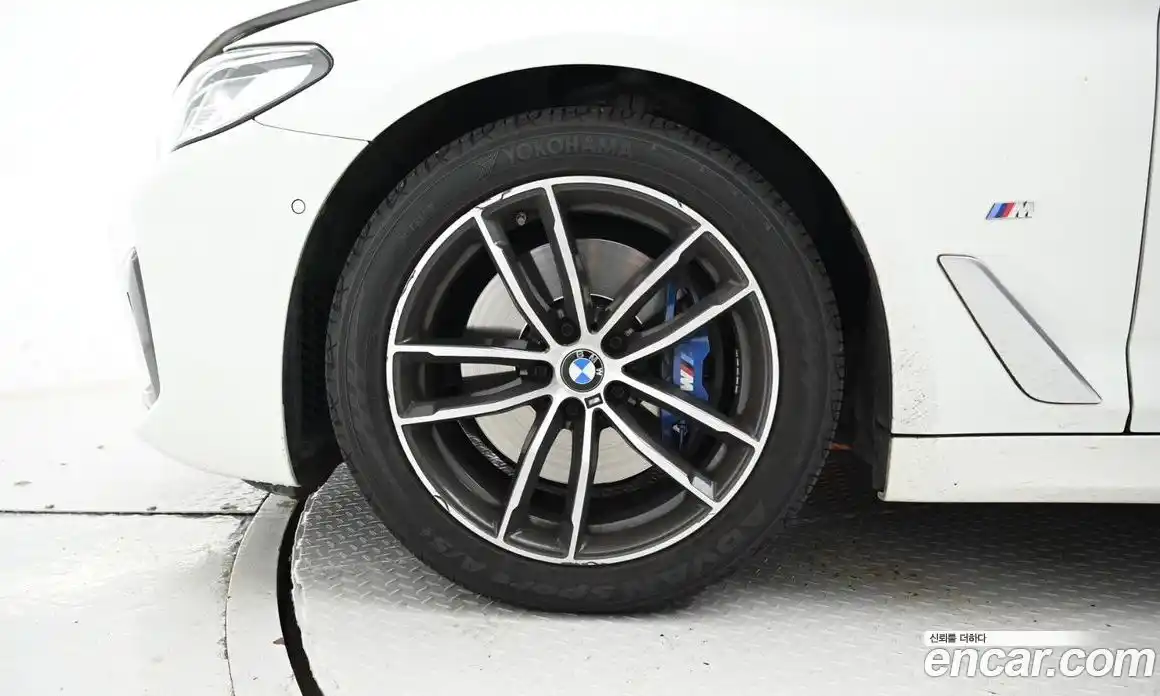 BMW 5-Series 2022 2.0 гидро в Москве № 968115, фото 5