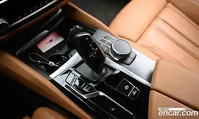 BMW 5-Series 2022 2.0 гидро в Москве № 968115, миниатюра 9