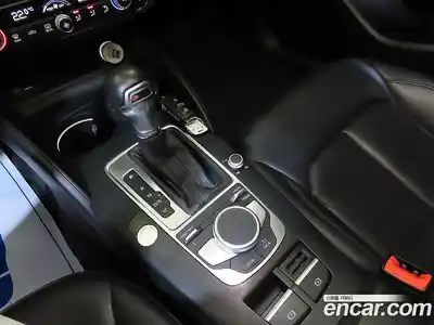 Audi A3 2018 2.0 гидро в Москве № 971383, миниатюра 12