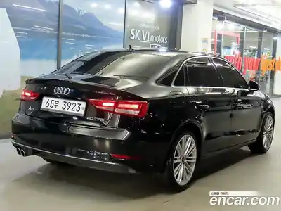 Audi A3 2018 2.0 гидро в Москве № 971383, миниатюра 4