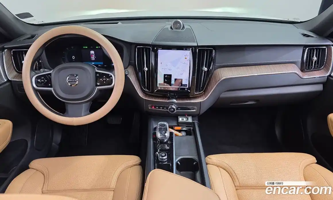 Volvo XC60 2021 2.0 гидро в Москве № 972033, фото 7