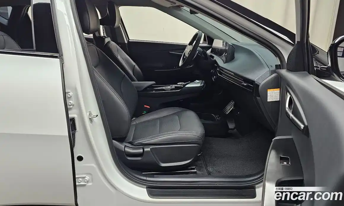 Kia EV6 2024 0.1 Автомат в Москве № 972319, фото 11