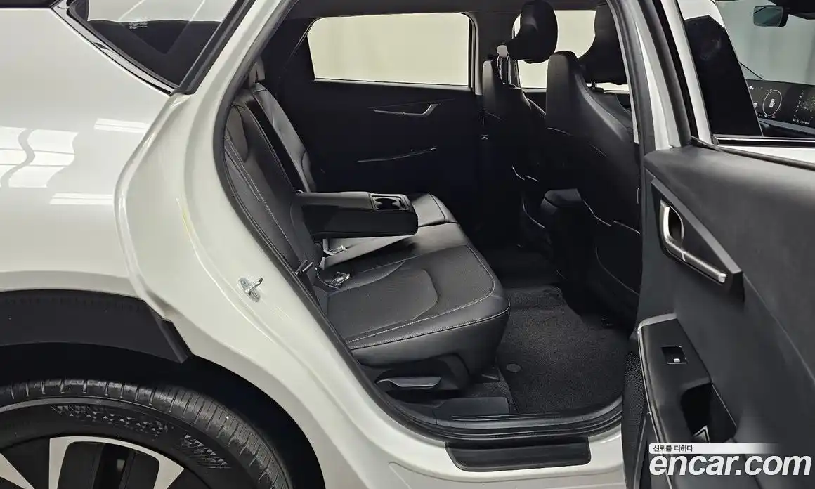 Kia EV6 2024 0.1 Автомат в Москве № 972319, фото 12