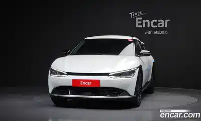 Kia EV6 2024 0.1 Автомат в Москве № 972319, миниатюра 3