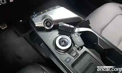 Kia EV6 2024 0.1 Автомат в Москве № 972319, миниатюра 9