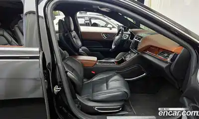 Lincoln Continental 2017 3.0 гидро в Москве № 986084, миниатюра 11