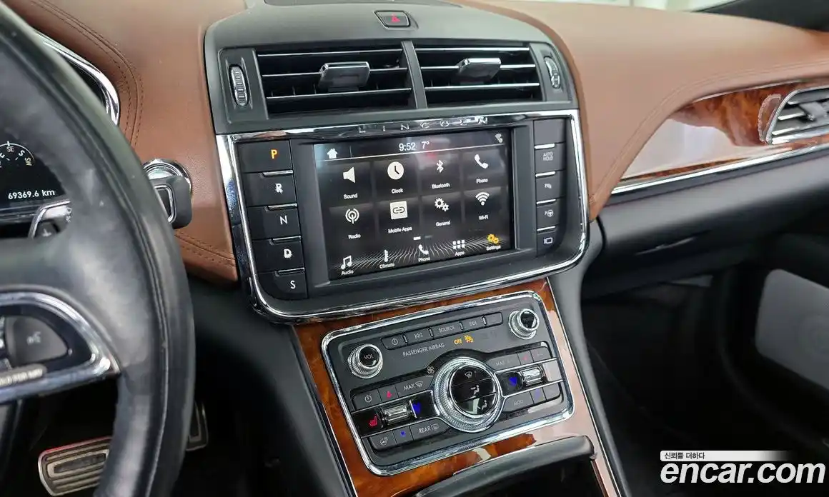 Lincoln Continental 2017 3.0 гидро в Москве № 986084, фото 14