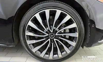 Lincoln Continental 2017 3.0 гидро в Москве № 986084, миниатюра 5