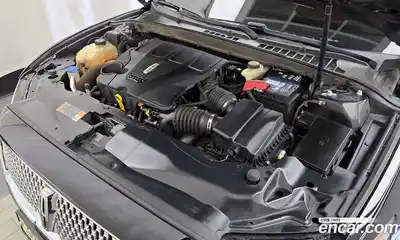 Lincoln Continental 2017 3.0 гидро в Москве № 986084, миниатюра 6