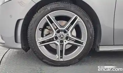 Mercedes-Benz A-Class 2021 2.0 гидро в Москве № 1001745, миниатюра 5