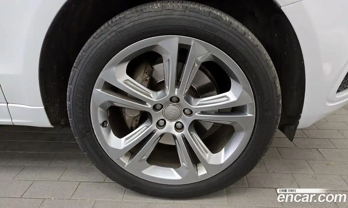 Audi Q5 2015 3.0 гидро в Москве № 1002026, фото 5