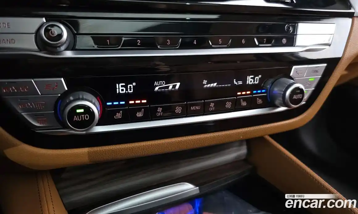 BMW 5-Series 2020 2.0 Автомат в Москве № 1004885, фото 16