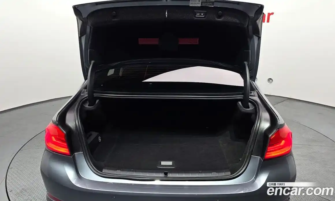 BMW 5-Series 2020 2.0 Автомат в Москве № 1004885, фото 20