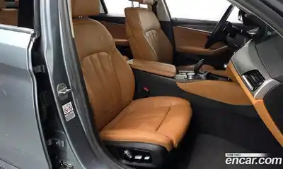 BMW 5-Series 2020 2.0 Автомат в Москве № 1004885, миниатюра 10