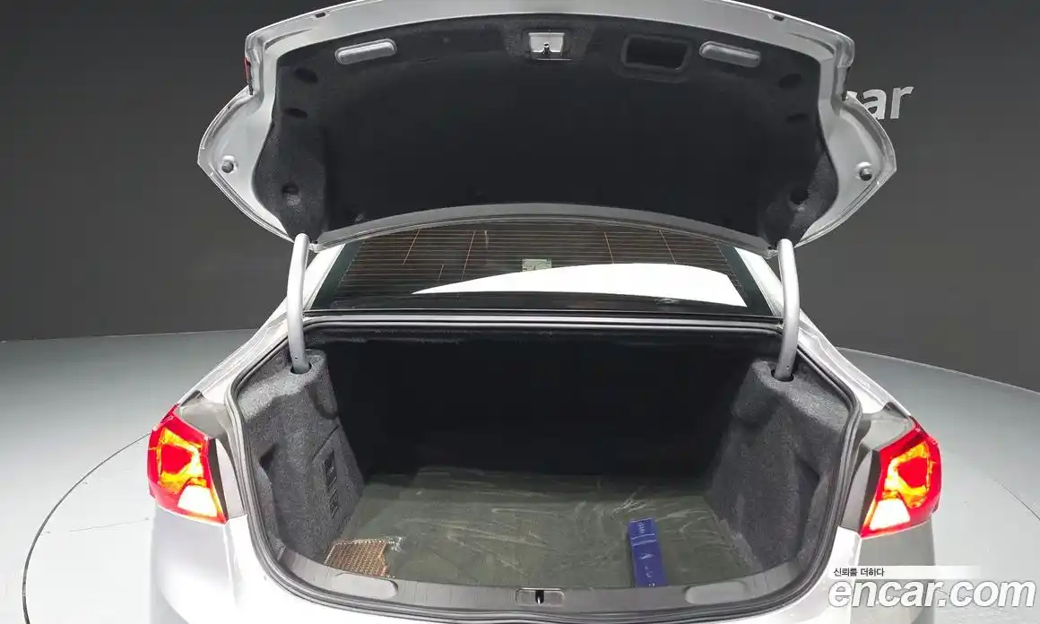 Chevrolet Impala 2016 2.5 Автомат в Москве № 1011796, фото 20