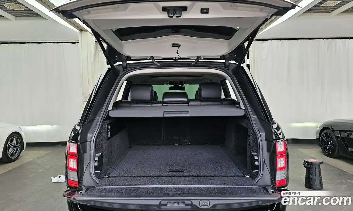 Land Rover Range-Rover 2014 5.0 гидро в Москве № 1013536, фото 20