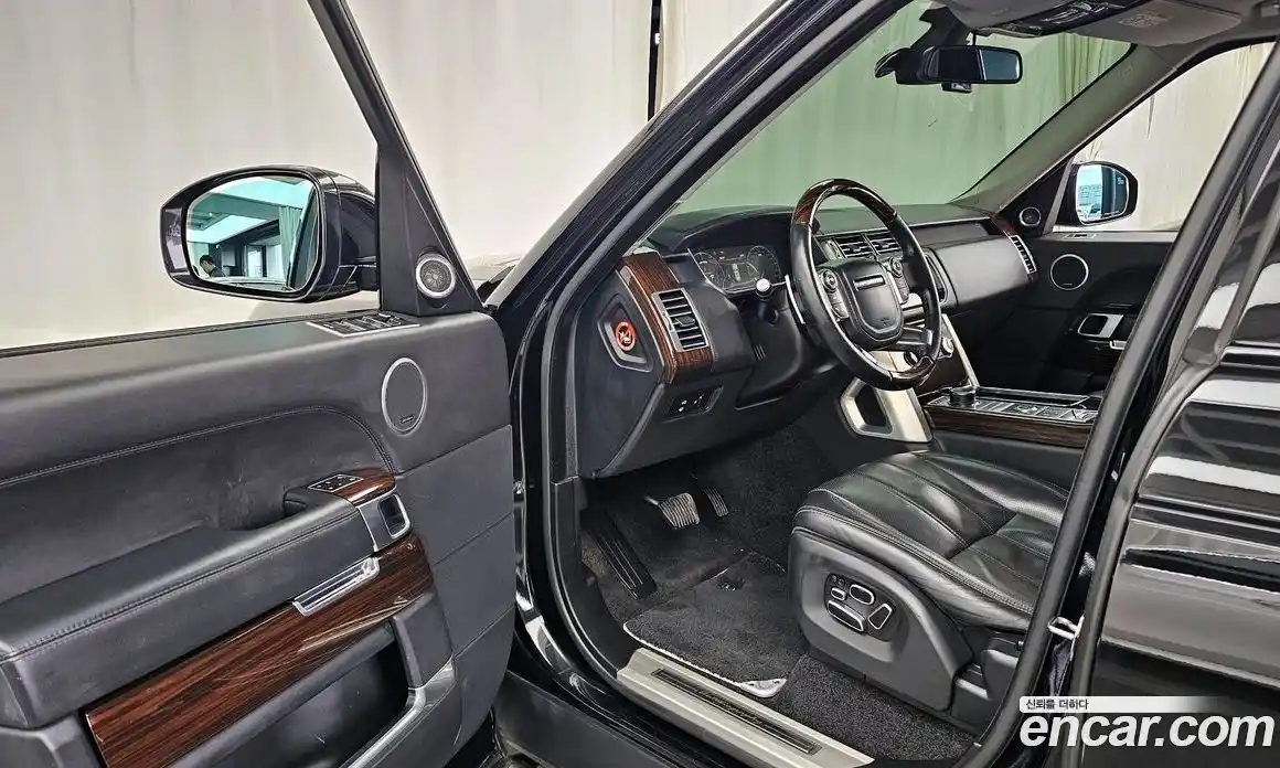 Land Rover Range-Rover 2014 5.0 гидро в Москве № 1013536, фото 10