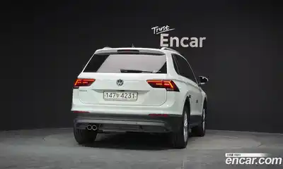 Volkswagen Tiguan 2020 2.0 гидро в Москве № 1014500, миниатюра 4