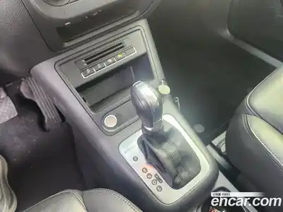 Volkswagen Tiguan 2013 2.0 гидро в Москве № 1014749, миниатюра 12