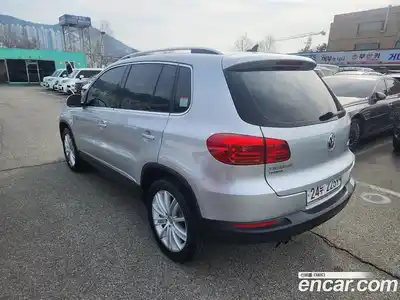 Volkswagen Tiguan 2013 2.0 гидро в Москве № 1014749, миниатюра 3