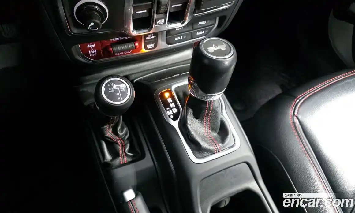Jeep Wrangler 2021 2.0 гидро в Москве № 1014962, фото 9
