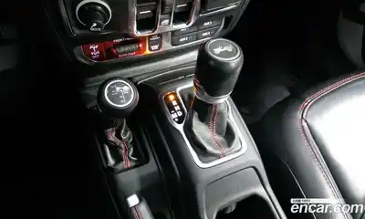 Jeep Wrangler 2021 2.0 гидро в Москве № 1014962, миниатюра 9