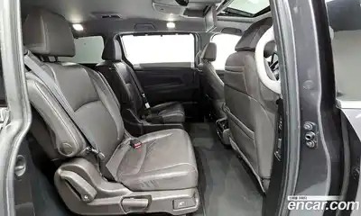 Honda Odyssey 2018 3.5 гидро в Москве № 1015371, миниатюра 11