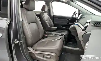 Honda Odyssey 2018 3.5 гидро в Москве № 1015371, миниатюра 10