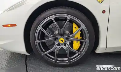 Ferrari 458 2012 4.5 гидро в Москве № 1015896, миниатюра 5