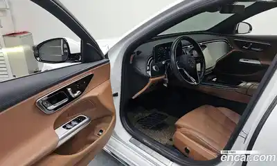 Mercedes-Benz E-Class 2024 2.0 гидро в Москве № 141353, миниатюра 9