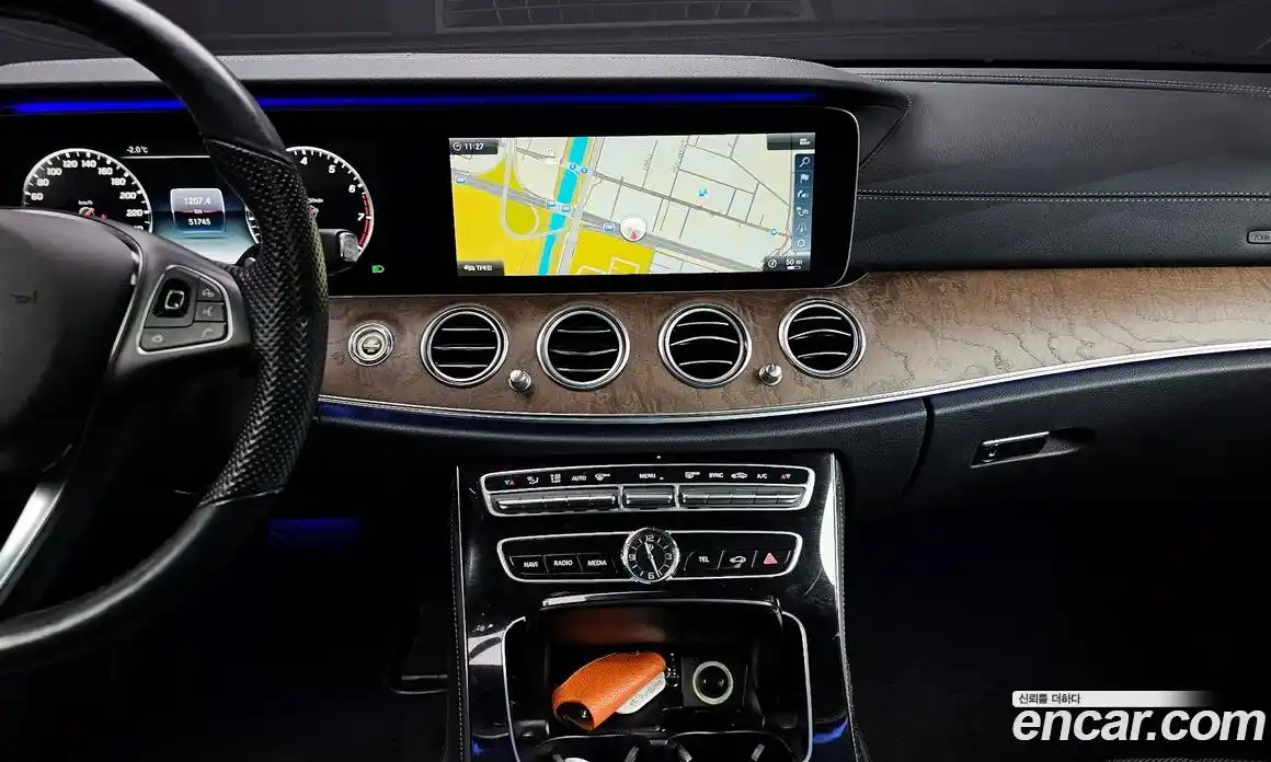 Mercedes-Benz E-Class 2018 2.0 гидро в Москве, фото 14
