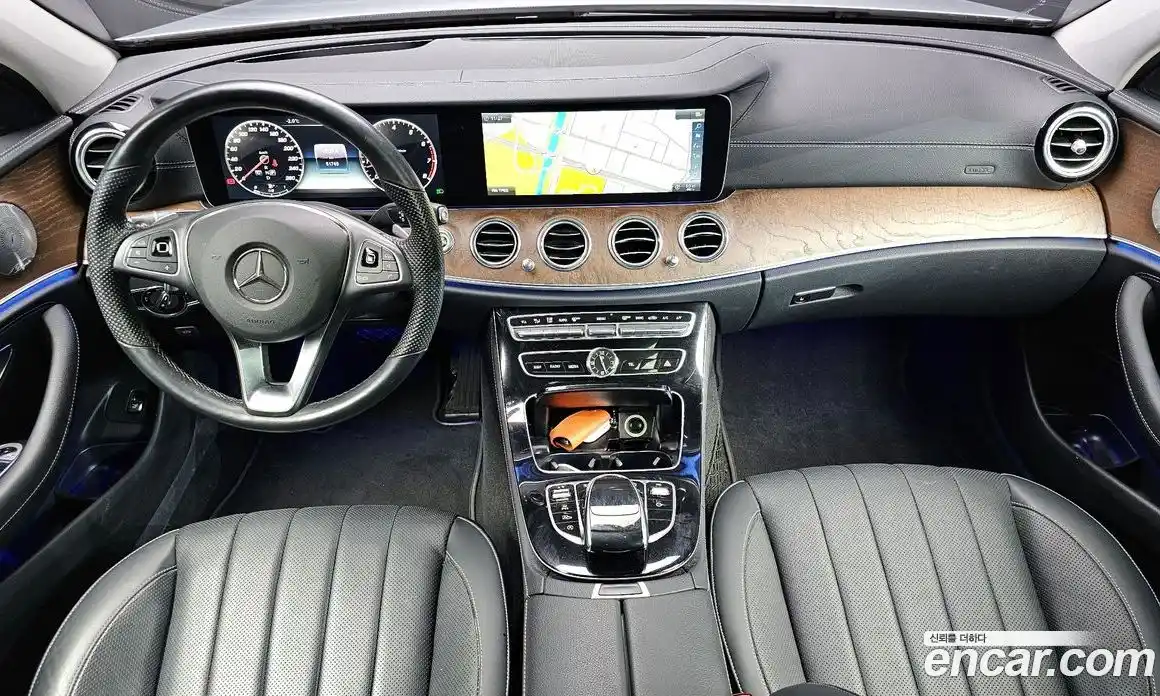 Mercedes-Benz E-Class 2018 2.0 гидро в Москве, фото 7