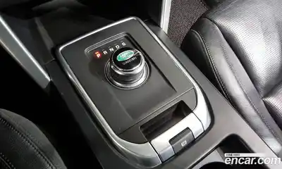 Land Rover Discovery Sport 2017 2.0 гидро в Москве № 154162, миниатюра 9