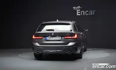 BMW 3-Series 2022 2.0 гидро в Москве № 158087, миниатюра 4