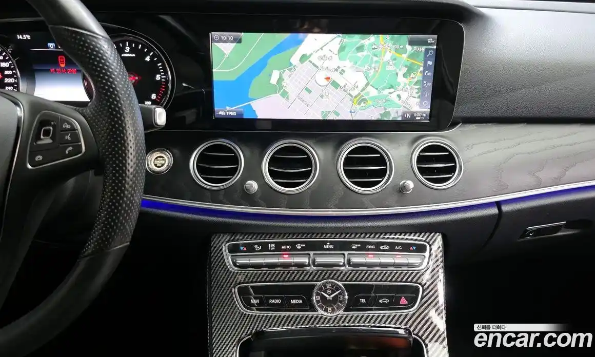 Mercedes-Benz E-Class 2018 1.9 гидро в Москве № 161874, фото 17