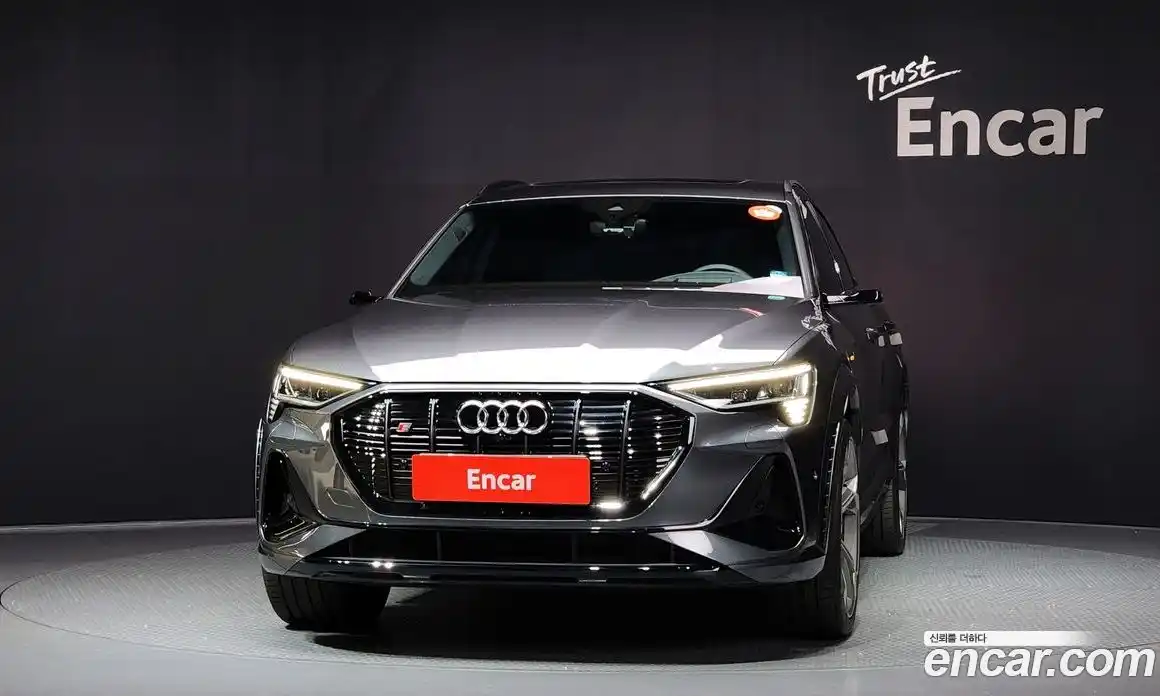 Audi e-tron 2023 0.2 гидро в Москве № 162299, фото 3