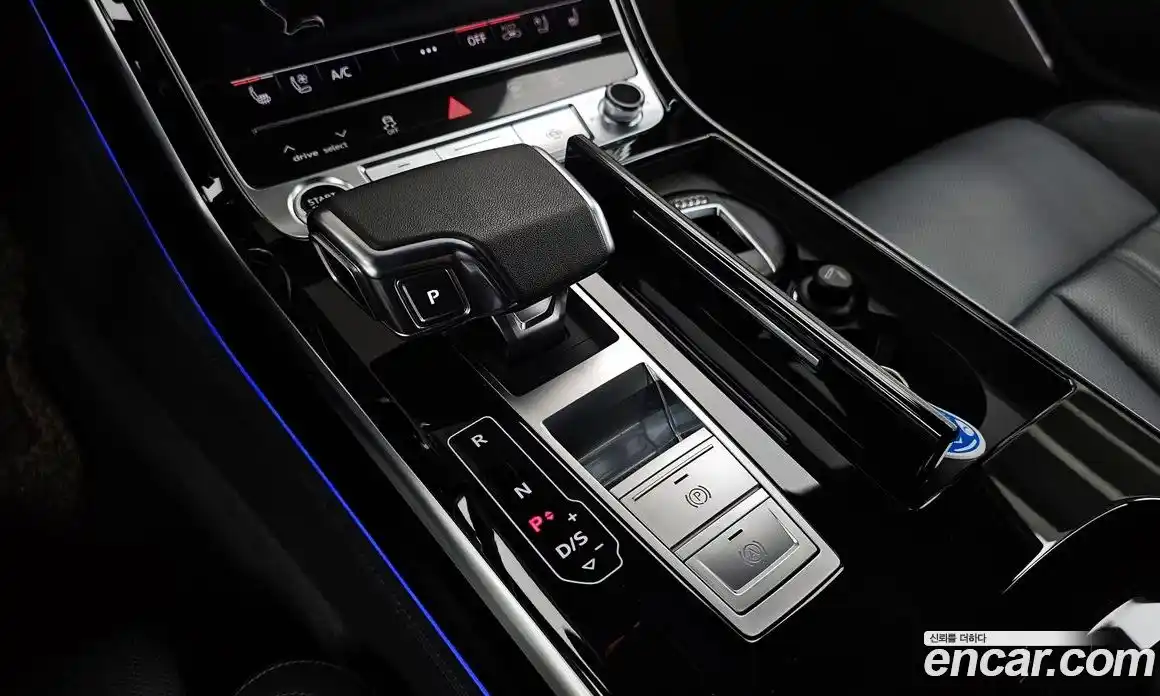 Audi A8 2021 3.0 гидро в Москве № 162755, фото 9