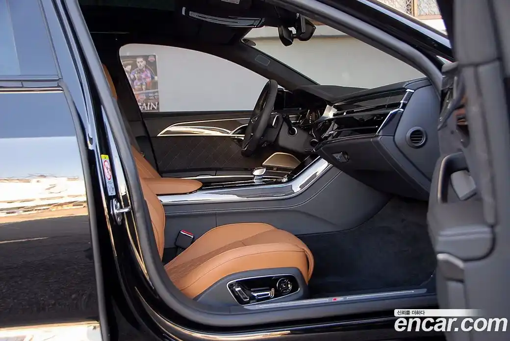Audi S8 2023 4.0 гидро в Москве № 163938, фото 19