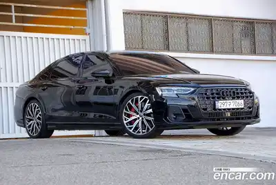Audi S8 2023 4.0 гидро в Москве № 163938, миниатюра 7