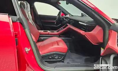 Porsche Taycan 2023 0.1 гидро в Москве № 165082, миниатюра 11